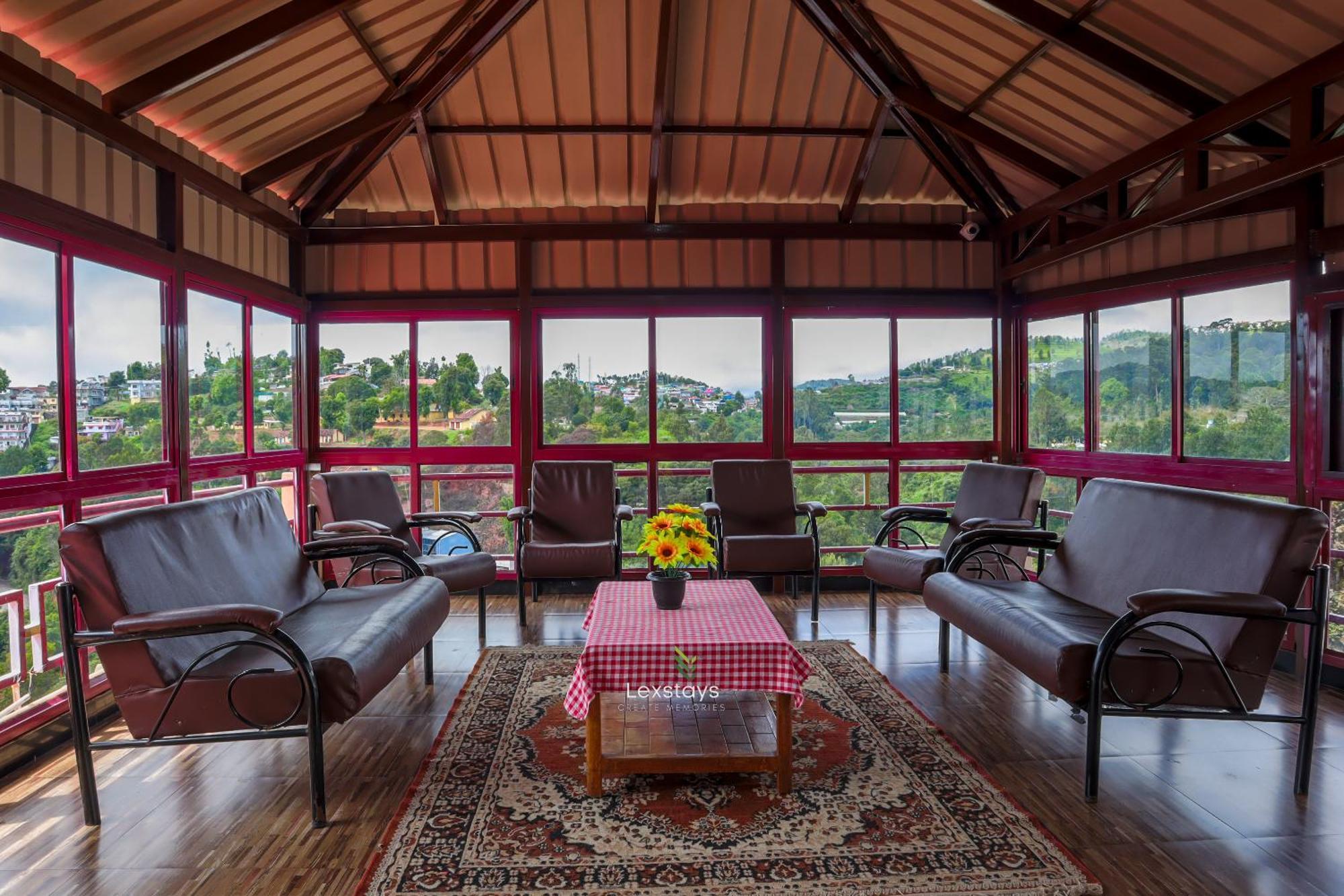 Vijaya Deepa Guest House By Lexstays 쿠누르 외부 사진