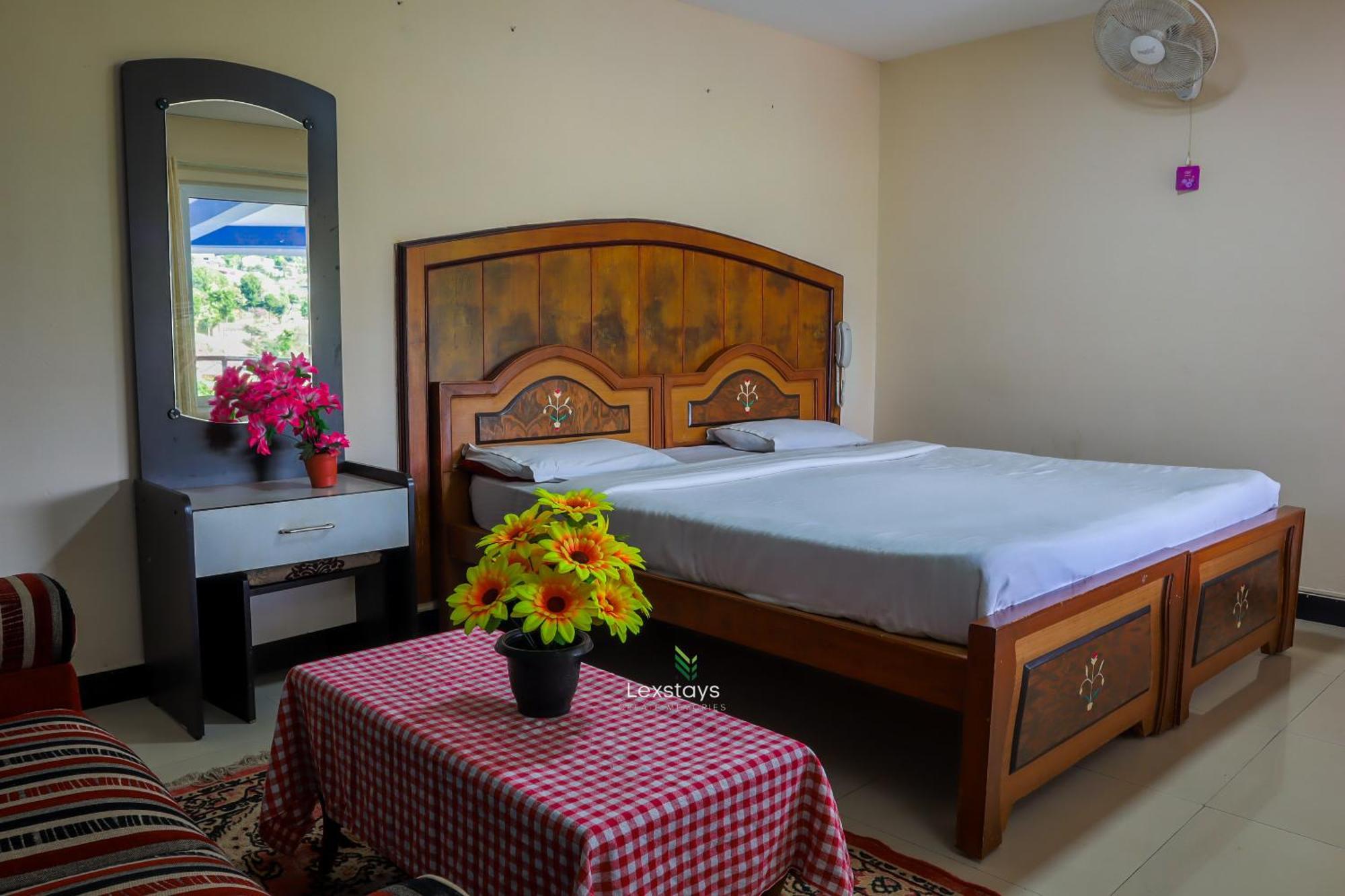 Vijaya Deepa Guest House By Lexstays 쿠누르 외부 사진